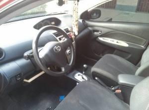 Toyota Yaris 1.6 full