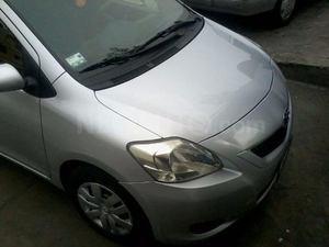 Toyota Yaris 2011