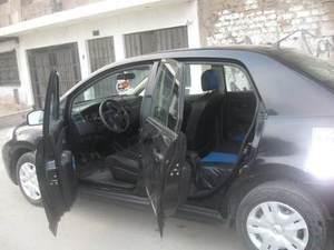 Nissan Tiida 2012