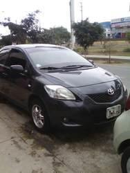 Toyota Yaris Full equipo Gasolinero