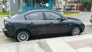 Mazda Mazda3 full equipo