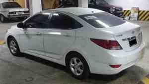 Hyundai Accent Full