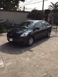 Toyota Yaris con aire