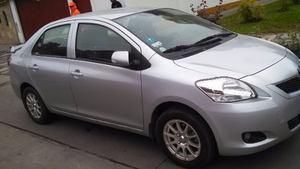 Toyota Yaris Semi full