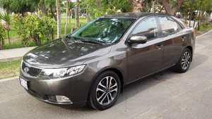 Kia Cerato full