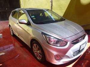 Hyundai Accent 2012