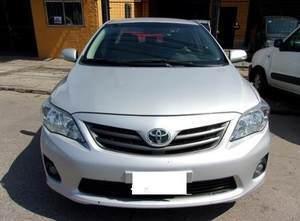 Toyota Corolla Sedán