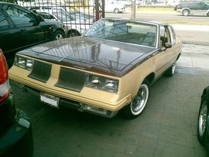 Oldsmobile Cutlass Supreme