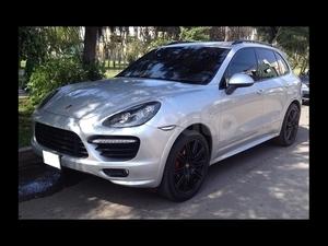 Porsche Cayenne-gts