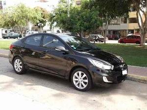 Hyundai Accent full