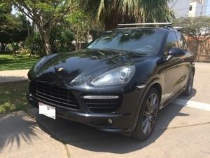 Porsche Cayenne-gts