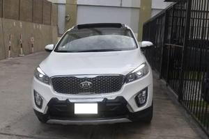 Kia Sorento EX 4X2 SPORT